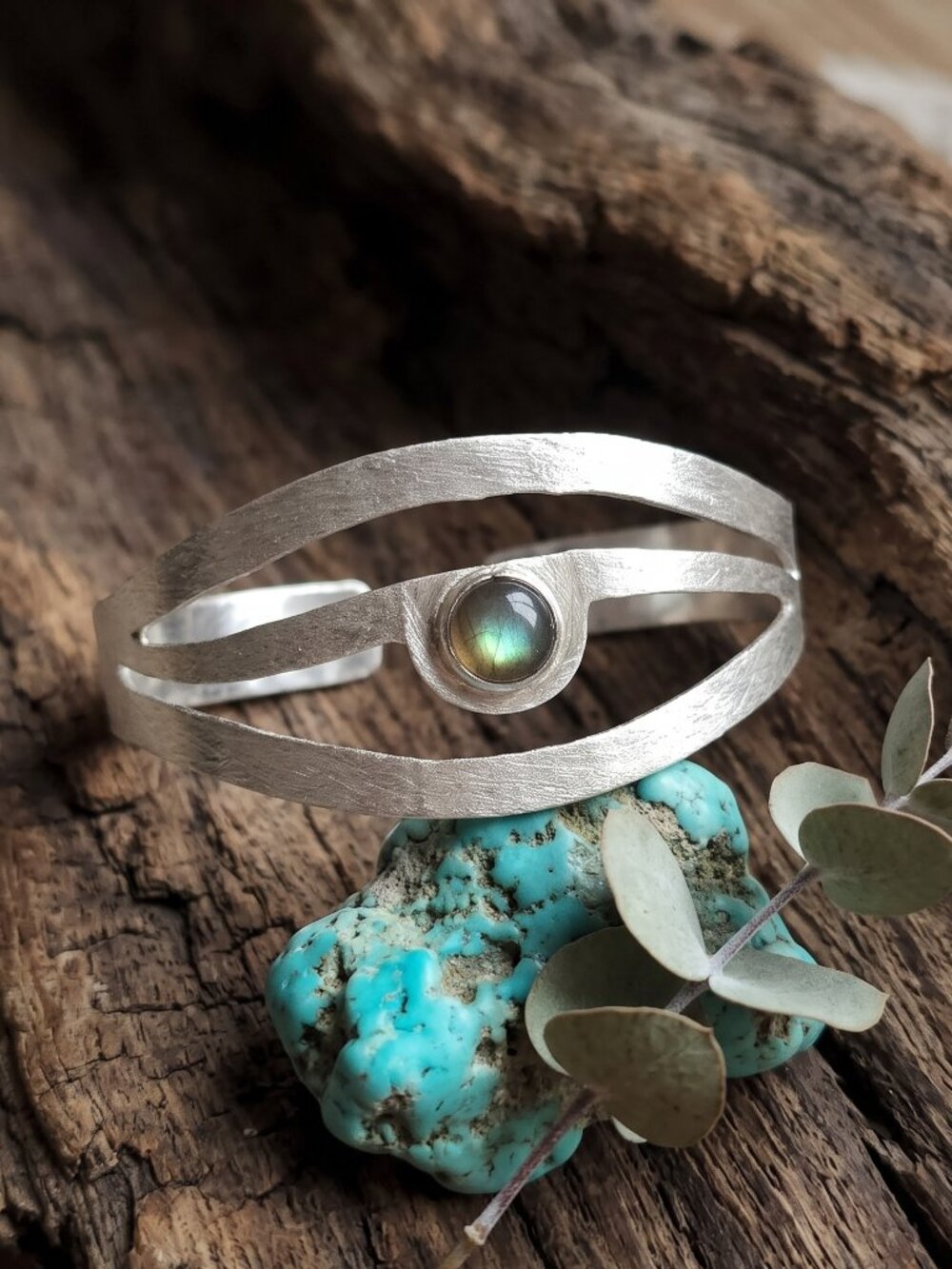 Sterling Silver 925 Labradorite Cuff Bracelet Sculptural Open Boho 2.4" Diameter